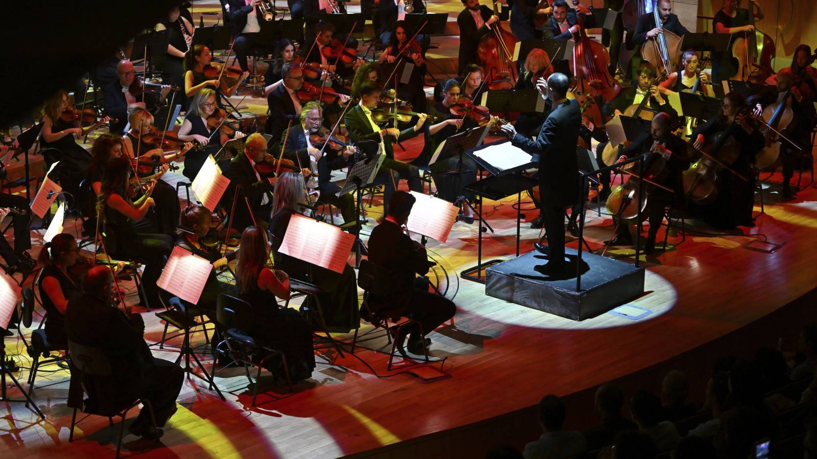 ankara kultur yolu festivali kapsaminda cso acilis konseri verdi SD2AUFBv