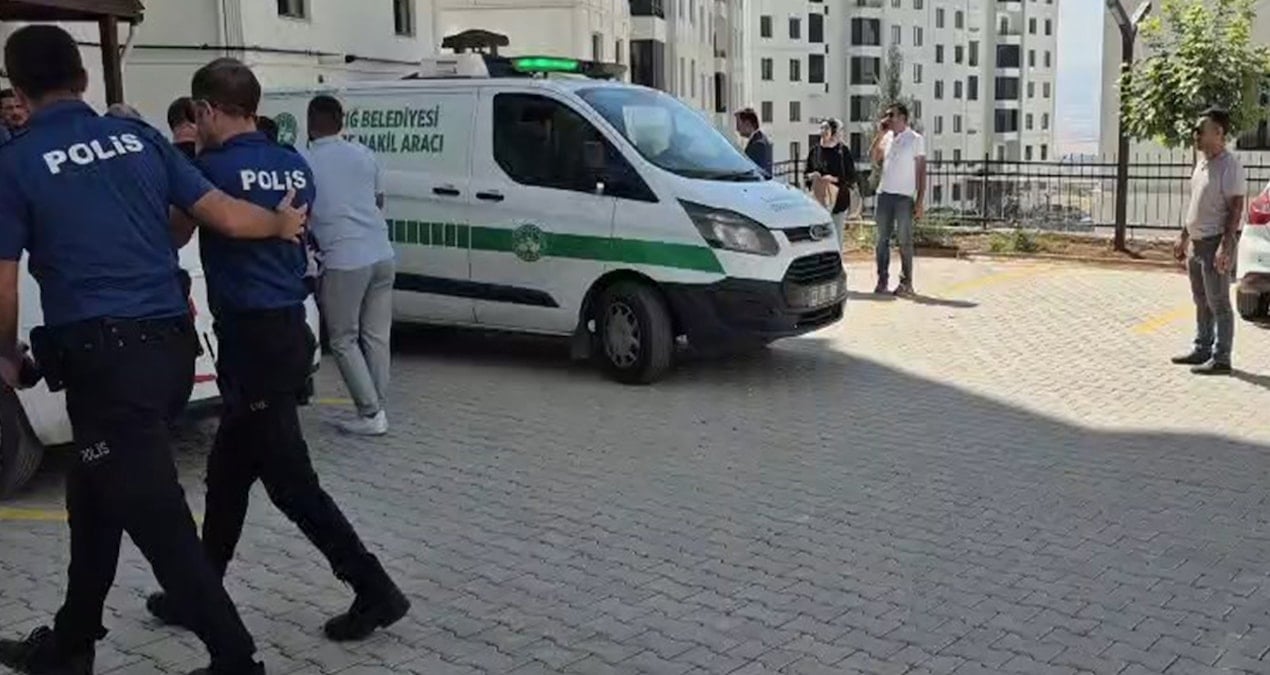 evde karisiyla yakaladigi jandarmayi oldurmustu baskomiserin esinin ifadesi ortaya cikti Rj7WQS6u