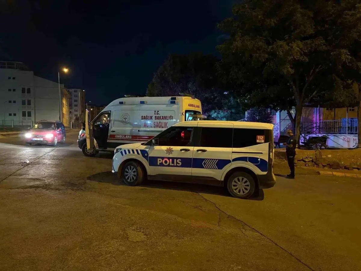 kayseride bicakli kavga bir kisi yaralandi RsExzk41