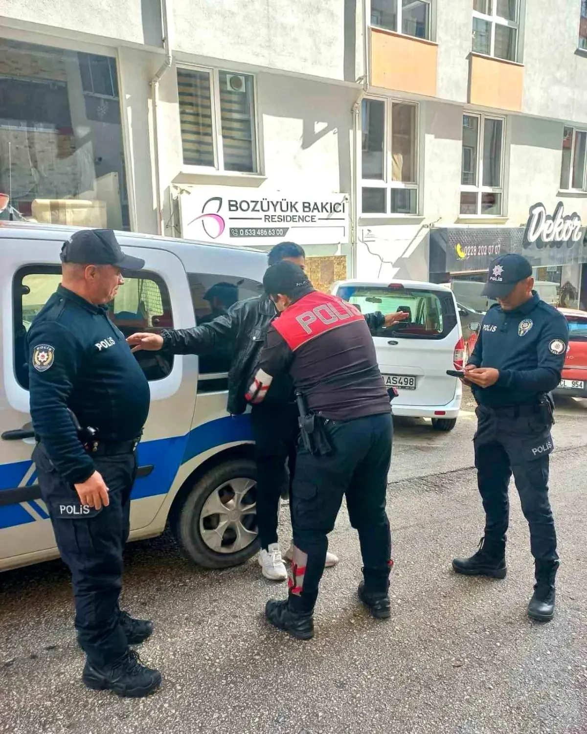 bilecikte huzur operasyonu suruyor J9UaP2mZ