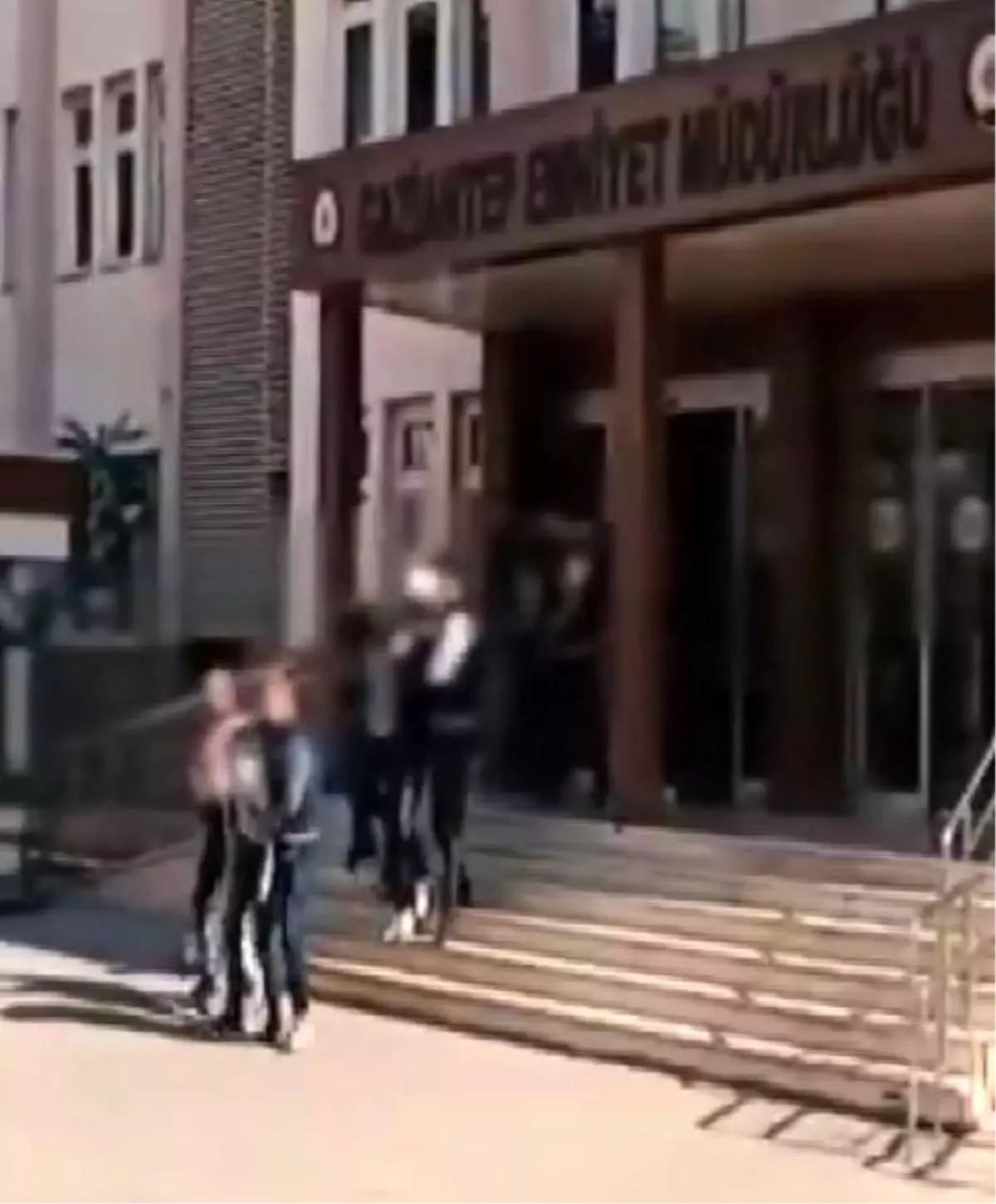 gaziantepte 32 suclu yakalandi nBM9pqGF