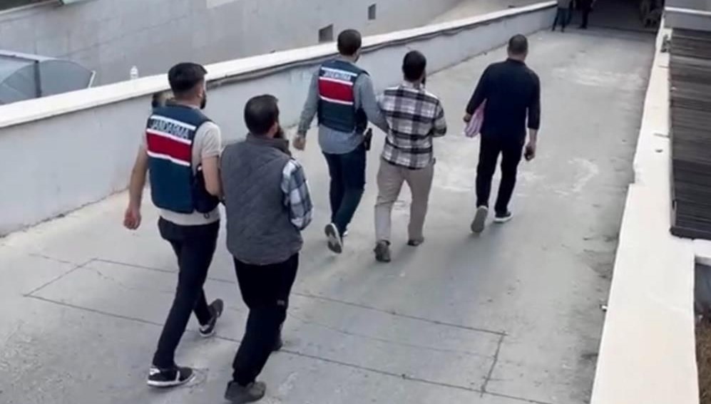 mersinde daes operasyonu iki tutuklama Z9lrFvNV.jpg