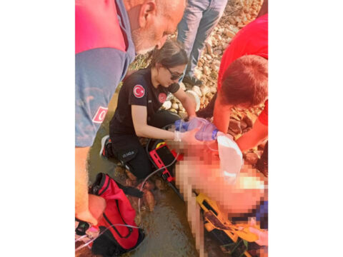 Serinlemek icin girdigi cayda akintiya kapildi 66 yasindaki adam yasamini yitirdi kR9Yh6j9